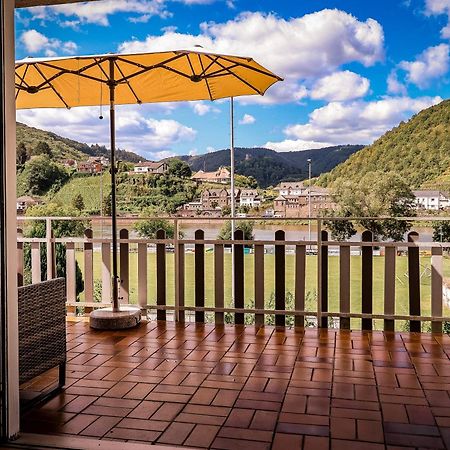 불라이 Traumaussicht Kamin Balkon Burgblick 65 Zoll Tv Netflix Sky Joyn Lindenplatz 아파트 외부 사진