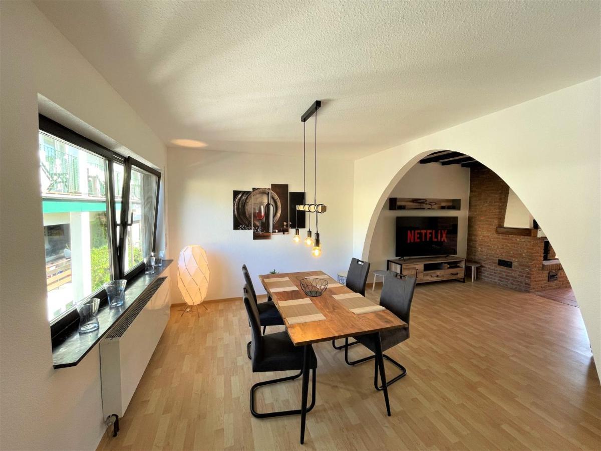 불라이 Traumaussicht Kamin Balkon Burgblick 65 Zoll Tv Netflix Sky Joyn Lindenplatz 아파트 외부 사진